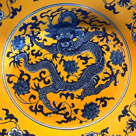 9-Dragon Vintage Bowl, Very Large - Picture 2 of 9
